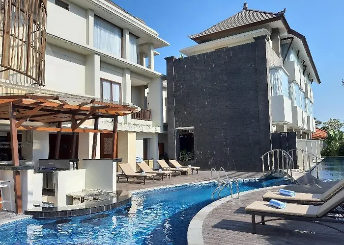 Hotel Signature Bali 4*
