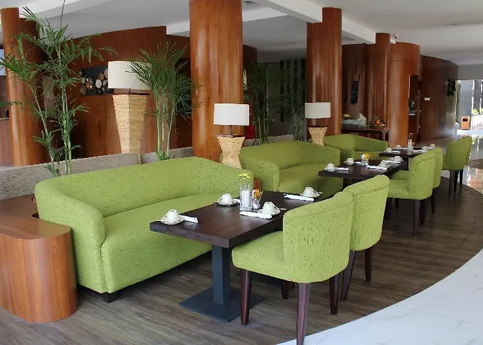 Signature Bali Hotel 4*